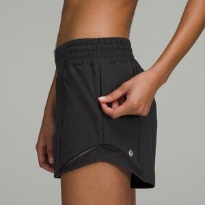 Lululemon Hotty Hot High-Rise Short 4"